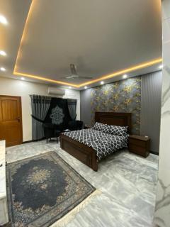 Executive 2-Bedroom Furnished House Portion - Full Amenities, B-17 Islamabad - 8