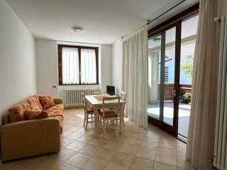 The Home of Sun - Apartments in Villa - 9