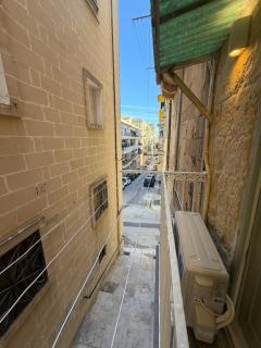 3 St Anne's Street - 1