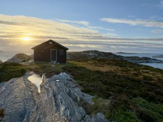 Ågotnes Cozy Apartment - 4