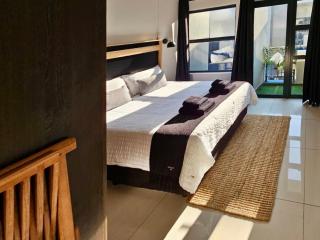 uMhlanga Condo - Location, Location, Location - 6