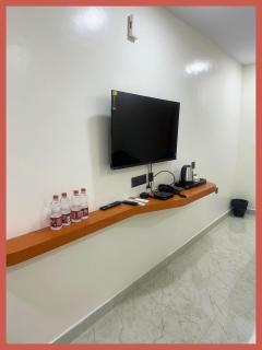 SEA VIEW & SWIMMING POOL HOTEL SGH RESORT - Restaurant - Lift - Parking - Fully Air Air Conditioning Room - Prime Location - 4