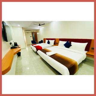 SEA VIEW & SWIMMING POOL HOTEL SGH RESORT - Restaurant - Lift - Parking - Fully Air Air Conditioning Room - Prime Location - 2