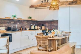 Weston Cottage 4 - 7