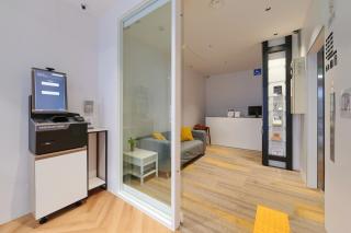 Poshpacker Hotel Ladies Only - 3