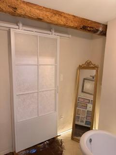 Forest View, ganzes Haus 100qm, 2 Schlafzimmer, 2 Bäder, Badewanne, Garten & Terrasse - 6