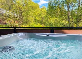 Glen Clova Lodges - 8