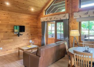 Glen Clova Lodges - 6