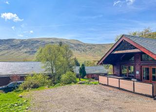 Glen Clova Lodges - 3