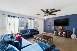 The Lake Home - PET FRIENDLY! A Beautiful Oasis In The Heart Of Florida! home - 0