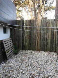 Imponente casa con piscina en corazón de Montoya - 1