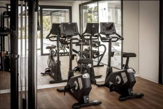 Kalamon Luxury Suite 105 w Pool & Gym - 6