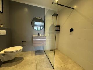 One-Bedroom apartment in Somerset West - 4