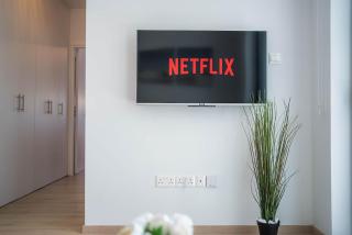 CasaMar - Upscale One-Bedroom Apartment by the Sea - Larnaca - 2