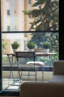 CasaMar - Upscale One-Bedroom Apartment by the Sea - Larnaca - 1