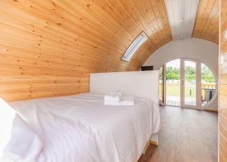 High Farm Holiday Park - 7