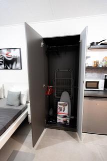 Hubstay - Klea's Downtown City Apartment Suite - 1