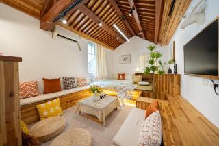 Shanghai Hills&XING 274AB Family Homestay Tianzifang Classic Quarter Home - 2