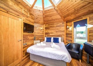 Green Meadows Park - 7