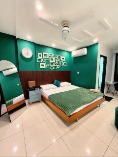 Phoenix Apartments Bahria Town - 7