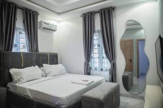 1 Bedroom - BFA Luxury Apartment Alagbaka Akure - 1