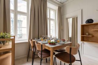 Homey 2BR for 6 Near Strøget - 0