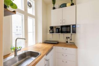 Homey 2BR for 6 Near Strøget - 6