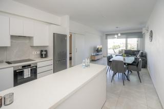 Rotiana 3Bed Apt w Roof Garden - 4