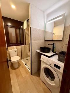 Apartamento bien ubicado vista a los pinos y al mar - 6