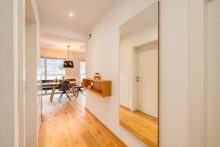 Drei Berge Blick - by myNests - 2