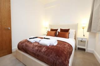 2 Bed, Sleeps 8 Ledbury High Street - 9