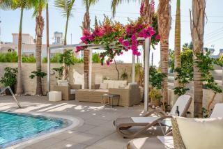 Royal Nissi Mansion 3 bed lower part of villa - 1