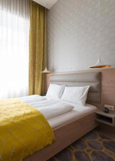 Hercegprímás at Basilica by Corall - 8