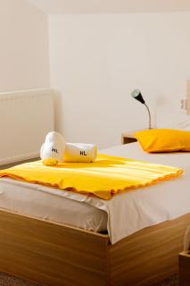 London Rooms Zagreb Airport - 1