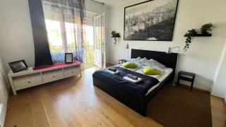 Little Americas Central Park - 0