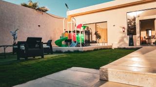 Family Chalet Kids Water Games & Private Pool - 2