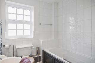 Lovely 4 Bedroom House in Central York - Sleeps 10 - 6