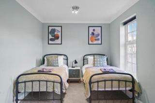 Lovely 4 Bedroom House in Central York - Sleeps 10 - 7