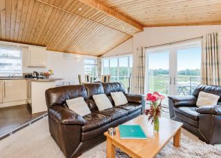 Kessock Highland Lodges - 1