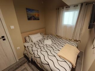 knezevic resorts 14 - 0