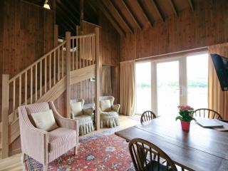 The Station - E5336 - 8