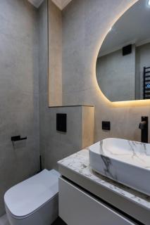 Luna Minimalist Apartment - 6