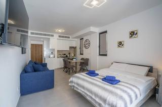 Hubstay - Seaview Suite 49 in Mackenzy Larnaca - 8