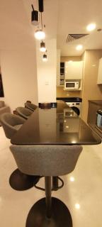 Marina Crown 1 BR Modern Apartment Full Sea View - 2
