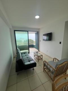 Departamento frente a la playa Atacames - 0