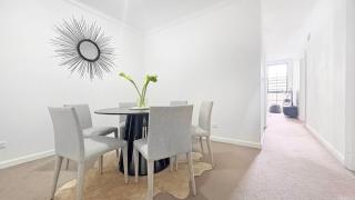 Walk to Grand Prix and St Kilda Beach - 5