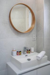 Seaview Villa Selenia pool & jacuzzi in Neo Chorio - 2