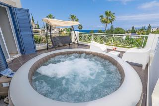 Seaview Villa Selenia pool & jacuzzi in Neo Chorio - 7