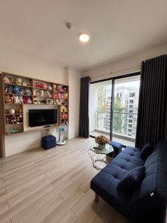 Fully Furnished 2 BEDROOM-2 BATHROOM Masteri Luxury Apartment - 0