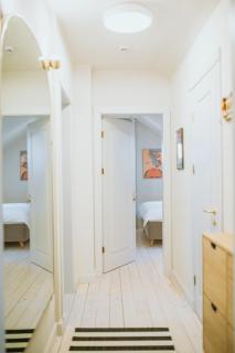 Renovated City Centre Apartment - 6